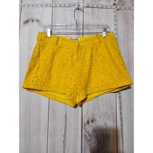 Annabella Yellow Lace High Waisted Shorts‎ Size 6